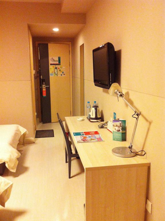 Jinjiang Inn Tianjin Xianyang Road Стая снимка